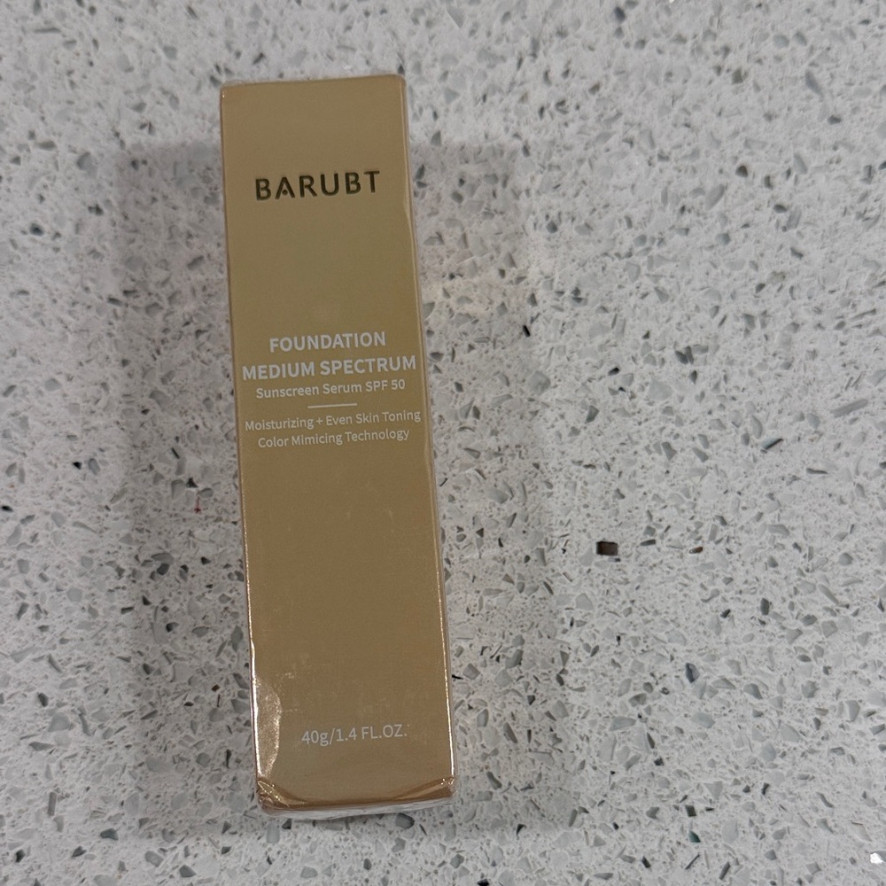Medium Spectrum Foundation - Gold